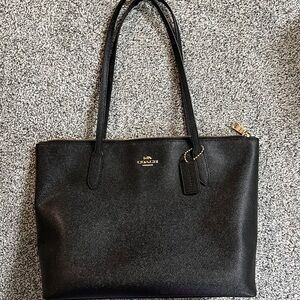 Coach - Basic Black handbag